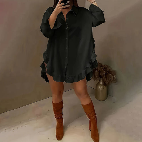 Loose-fitting ruffled hem shirt